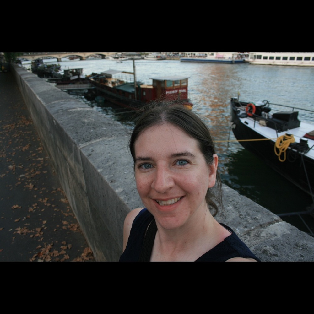 Meet your Posher, Kelly